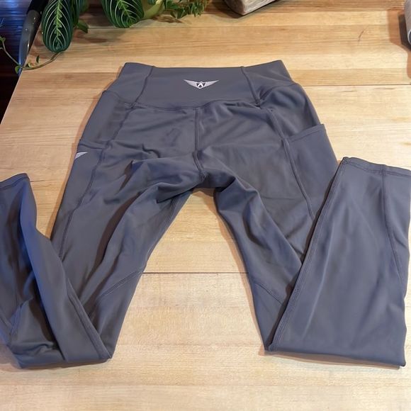 Fit Army High Rise buttery soft leggings - Picture 11 of 13